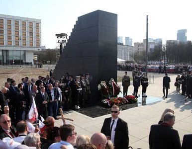 Miniatura: „Wyścig na Szczyt Pomnika Smoleńskiego”....