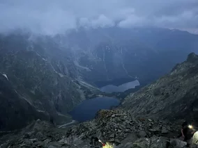 Miniatura: Turyści w „tarapatach” nad Morskim Okiem....