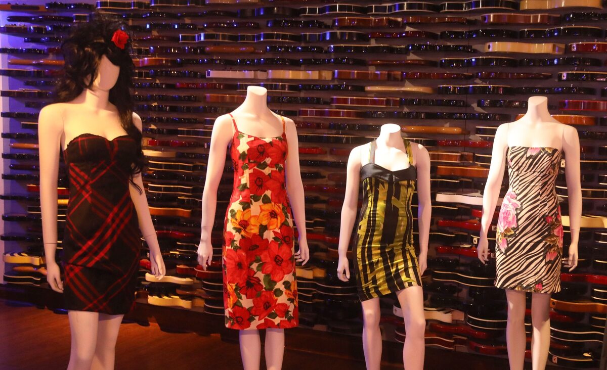 Sukienki należące do Amy Winehouse 