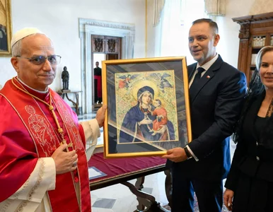 Miniatura: Rodzina Nawrockich u papieża, pierwsza...