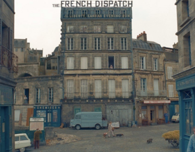 Jest zwiastun „The French Dispatch” Wesa Andersona. Ronan i Chalamet nie...