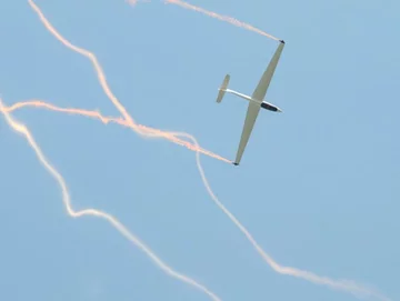 Jerzy Makula, szybowiec MDM-1M FOX Solo (fot. Wacław Krawczyk)