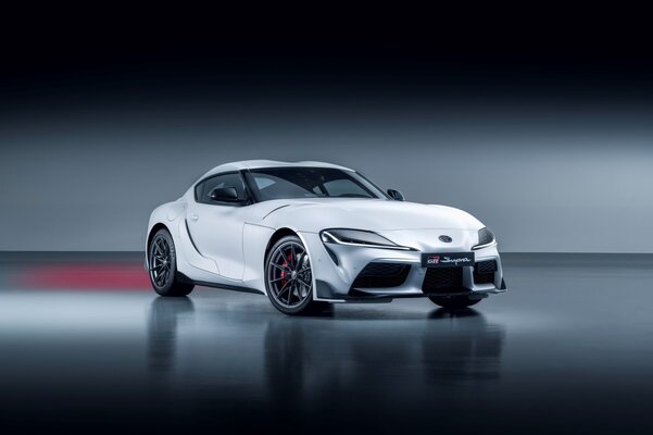 Miniatura: Toyota GR Supra Manual Transmission