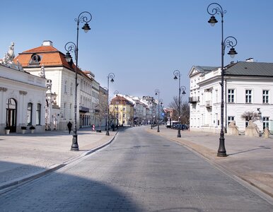 Miniatura: Warszawa trafi do strefy żółtej. To...