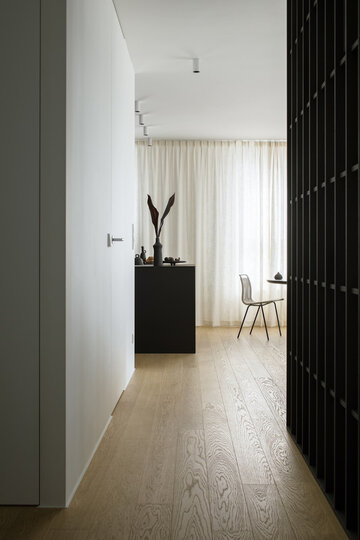 Mieszkanie z&nbsp;czarną kuchnią, proj. Studio Ony-X