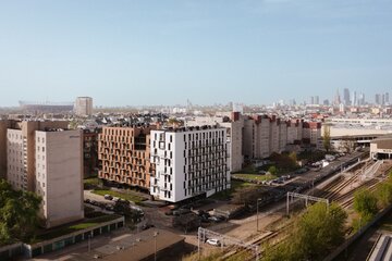 OH! Praga przy ul. Białostockiej 5D w Warszawie – współczesna architektura pracowni Foroom inspirowana wielowarstwowym charakterem dzielnicy 