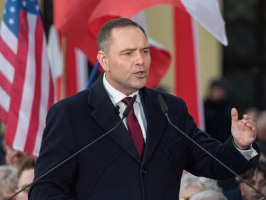 Miniatura: Rosyjski ambasador uderza w Polskę. W tle...