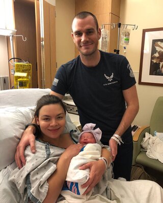 Miniatura: Cooper Hefner, syn Hugh Hefnera i aktorka...