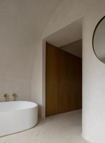 Dom w starej wiejskiej szkole, projekt Norm Architects Norm Architects