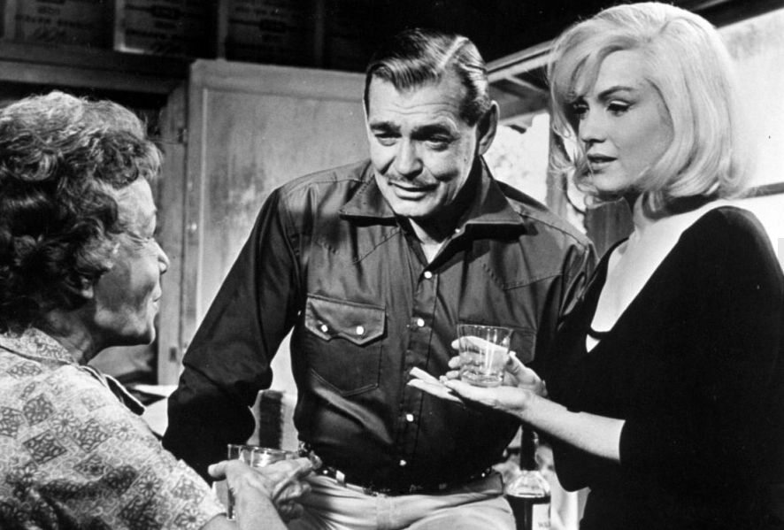 Clark Gable i Marilyn Monroe w filmie "Skłóceni z życiem" 