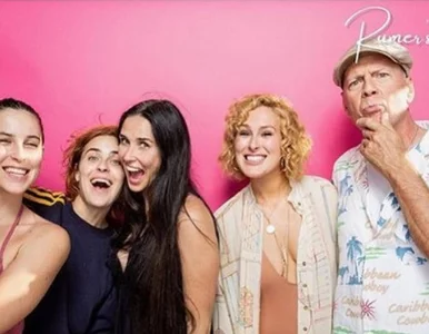 Miniatura: Kulisy relacji Bruce’a Willisa z córkami....