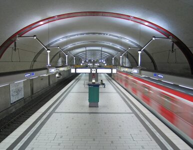 Miniatura: Chińczycy dostarczą Turkom metro za 1,3...