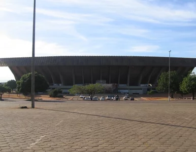 Miniatura: Dynamit to za mało na stadion im. Garrinchy