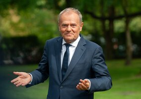 Miniatura: Tusk ograł prezydenta,...