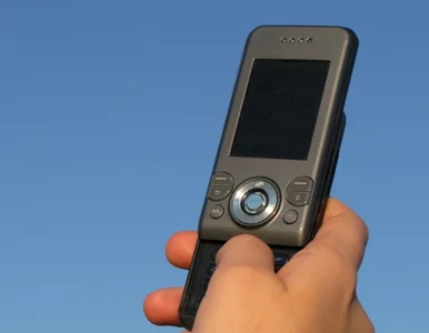 Miniatura: 100 tysięcy dolarów za pisanie SMS-ów