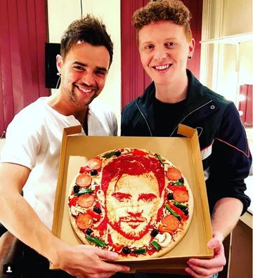 Praca Nathana Wyburna 