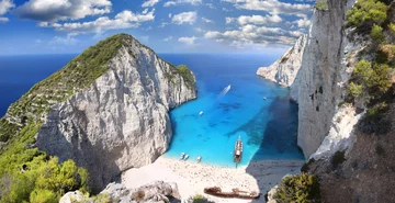 Plaża Navagio na wyspie Zakynthos 