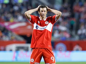 Miniatura: Lewandowski znów na&nbsp;językach. Szpilka...