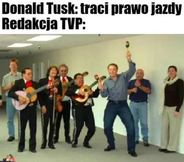 Mem z Donaldem Tuskiem, który przekroczył prędkość
