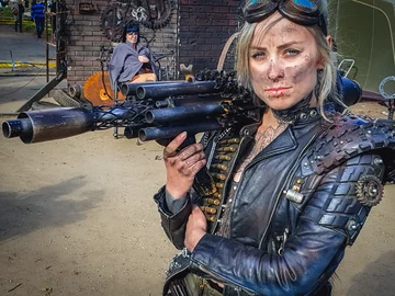 Warszawski Runmageddon W ostatni weekend wakacji ok. 10 tys. osób wzięło udział w warszawskim Runmageddonie. Sprawdziliśmy czy do zrobienia fotoreportażu z dynamicznej sportowej imprezy wystarczy smartfon. Wszystkie zdjęcia zostały wykonane telefonem Samsung Galaxy S9+.