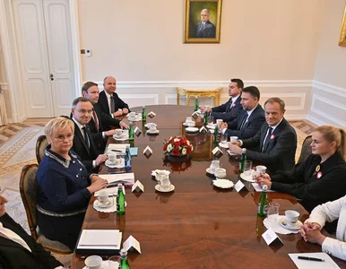 Miniatura: Duda rozmawiał z Tuskiem i Morawieckim....