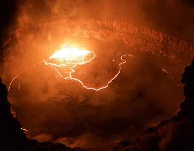 Miniatura: Wulkan znów budzi grozę. Mieszkańcy...