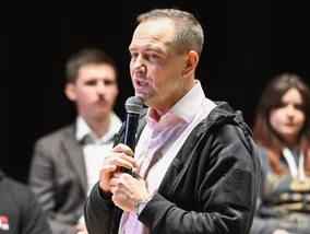 Miniatura: Kulisy strategii sztabu na kryzys w...