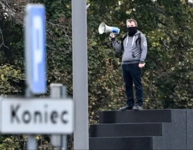 Miniatura: Incydent na Placu Piłsudskiego. Mężczyzna...