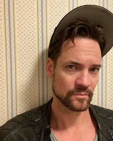 Shane West 