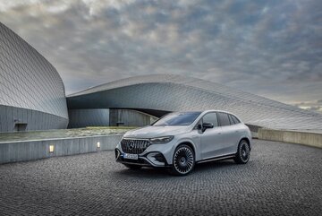 Mercedes-AMG EQE SUV