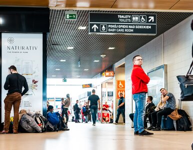 Miniatura: Chaos na lotnisku Warszawa-Modlin....