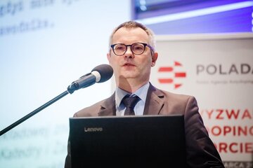 Dr Andrzej Pokrywka