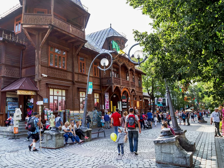 Turyści z nowego kraju w Zakopanem. „Doskonale odnajdą się na Krupówkach”