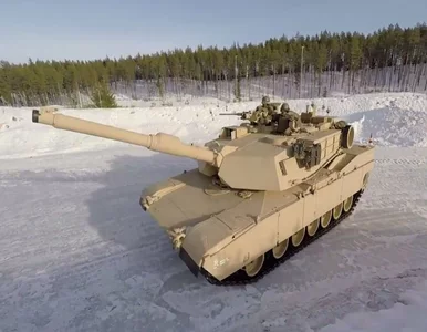 Miniatura: Drift czołgiem? Amerykańscy żołnierze...