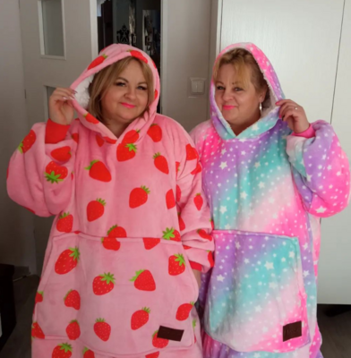 Miniatura: Bliźniaczki z „Gogglebox. Przed telewizorem”