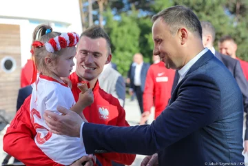 Prezydent Andrzej Duda na spotkaniu z reprezentantami Polski w piłce nożnej 