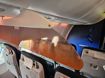 Żuraw w&nbsp;wystroju Boeinga 737 MAX 8