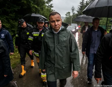 Miniatura: Andrzej Duda odwiedził tereny dotknięte...