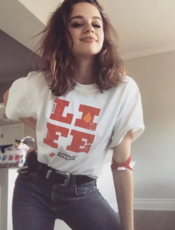 Joey King 