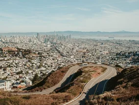 Miniatura: San Francisco – miasto wzgórz, mgły i...