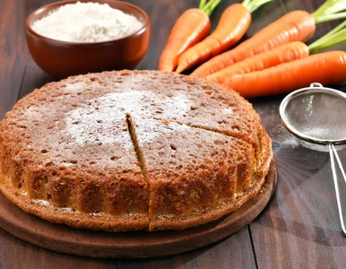 Miniatura: Ciasto marchewkowe pachnące piernikiem