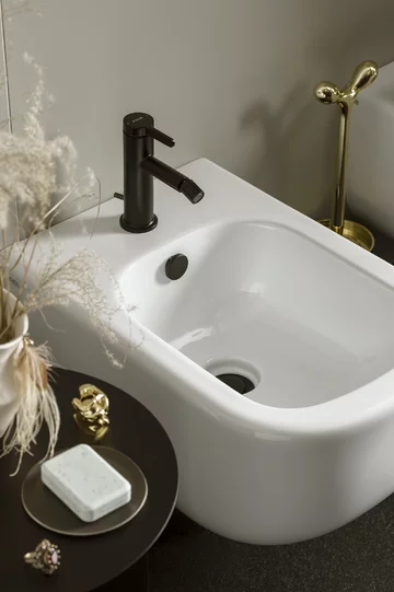 Ciepłe wnętrze zaprojektowane przez Poco Design 