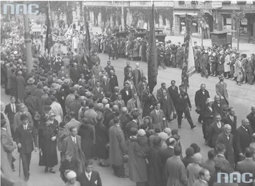 4. Uroczystości w Warszawie z okazji rocznicy Bitwy Warszawskiej (fot. Narodowe Archiwum Cyfrowe)