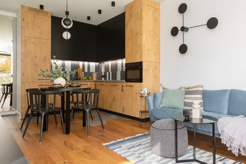 Męskie wnętrze z niebieskim, proj. Zu Projektuje 