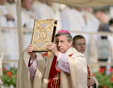 Miniatura: Biskup namawia do korzystania z...