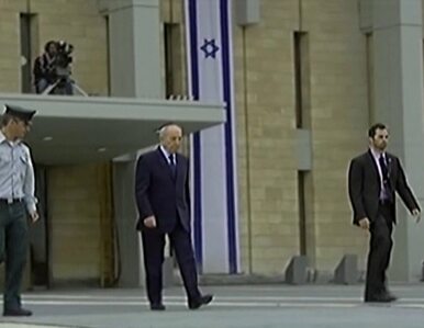 Miniatura: Prezydent Szimon Peres oddał hołd Arielowi...