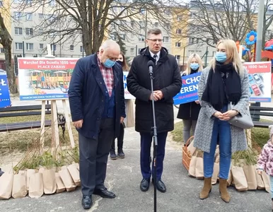 Miniatura: Rośnie liczba zakażeń, a wiceminister...