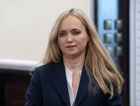 Miniatura: MZ: Ponad miliard złotych na konsolidację...