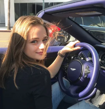 Joey King 