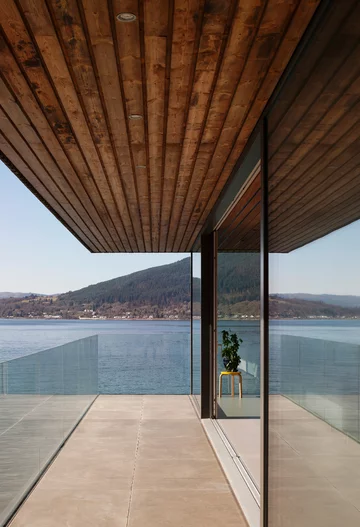 Dom na skale, projekt Cameron Webster Architects 